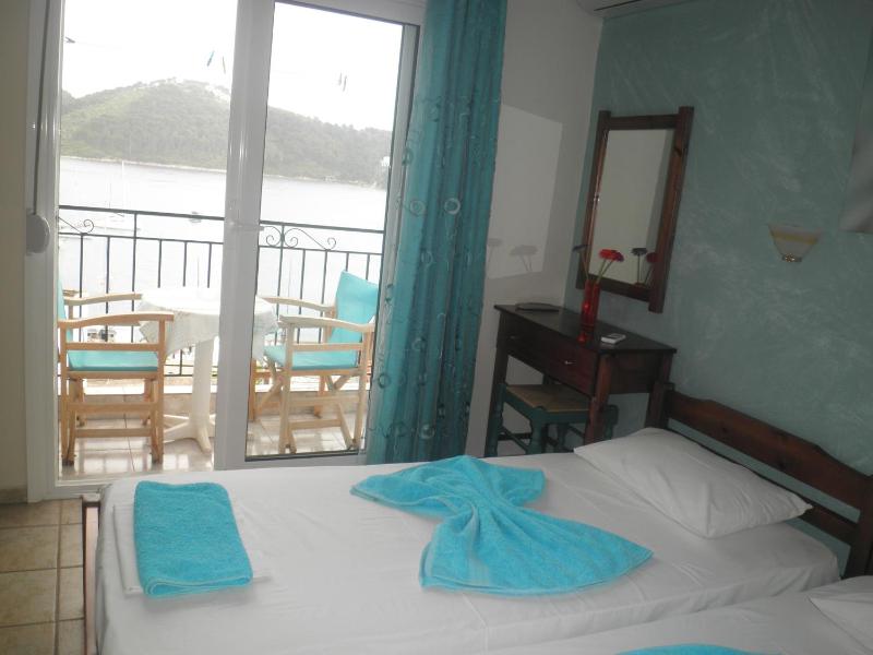 Double or Twin Room with Sea View image 2