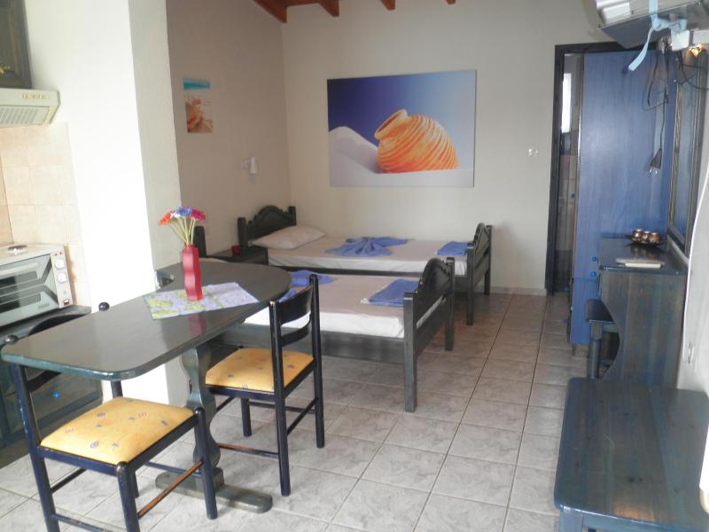 Babis - image 25