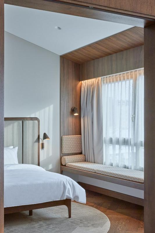 Suite image 2