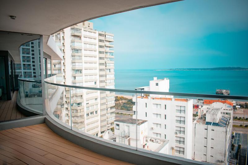 Alexander Beach Punta del Este - image 5