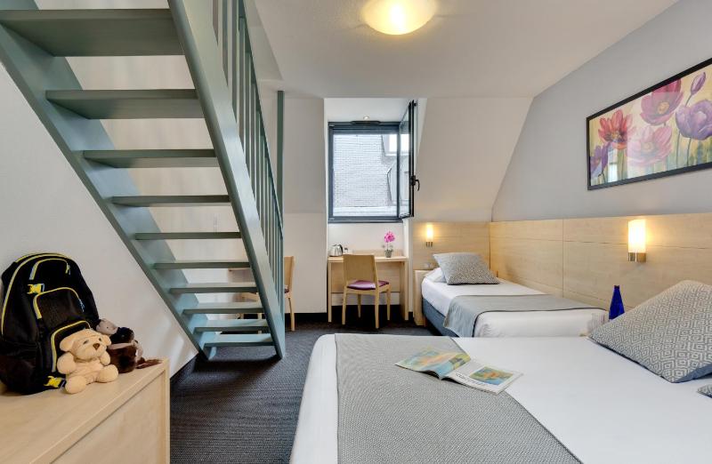 Duplex Room image 4
