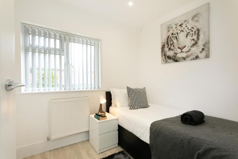 Nottingham Serviced Accommodations - image 7
