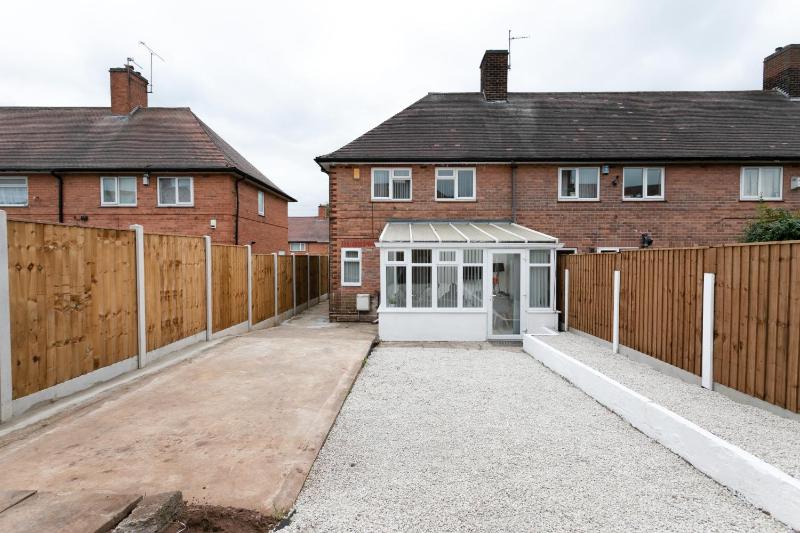 Nottingham Serviced Accommodations - image 48
