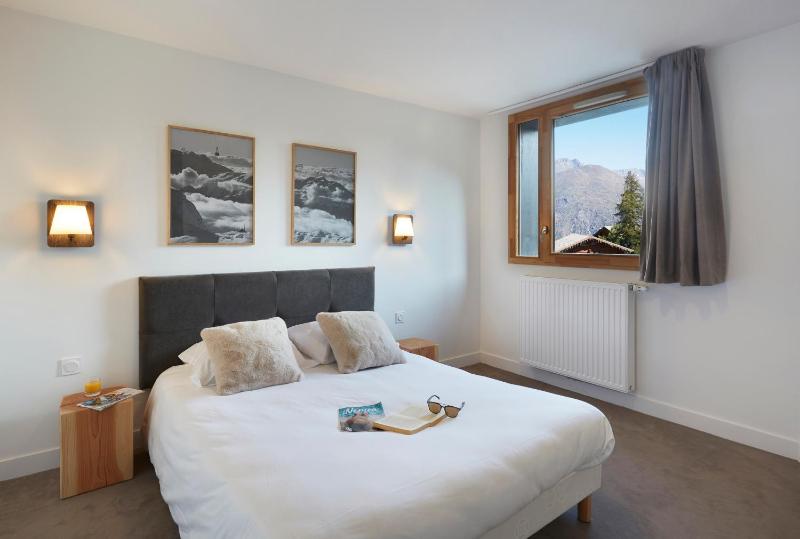 Two-Bedroom Apartment image 4