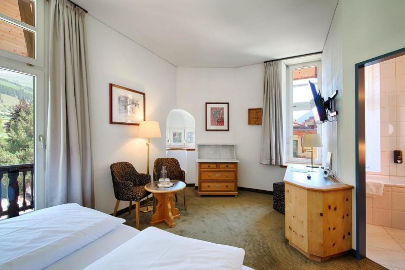 Comfort Double Room with Balcony image 4