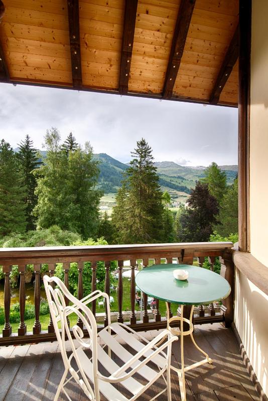 Single Room with Balcony image 3