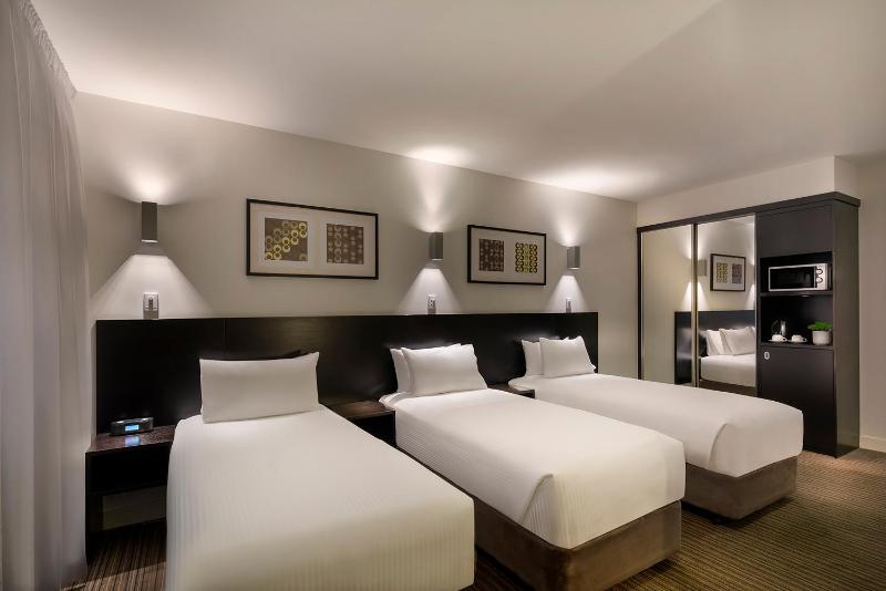 Causeway 353 Hotel - image 14