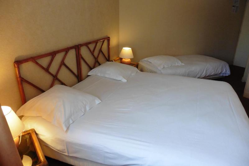 Triple Room image 3