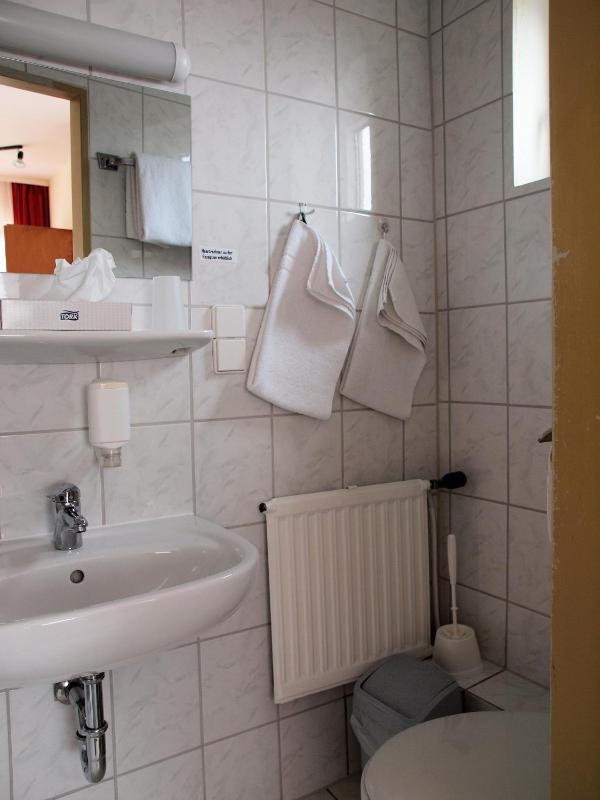 Double Room image 2