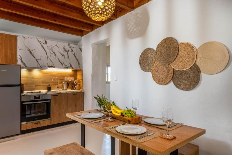 Voyaz Boutique Apartments & Suites -Old Town - image 4