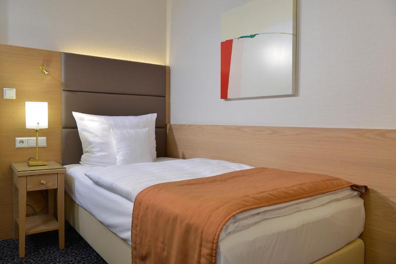 Economy Single Room image 2