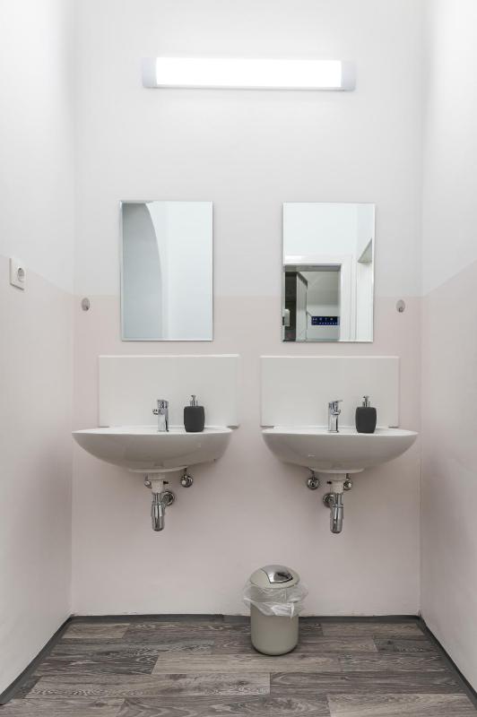 Space Home Apartment - Central Station # Hauptbahnhof - image 13
