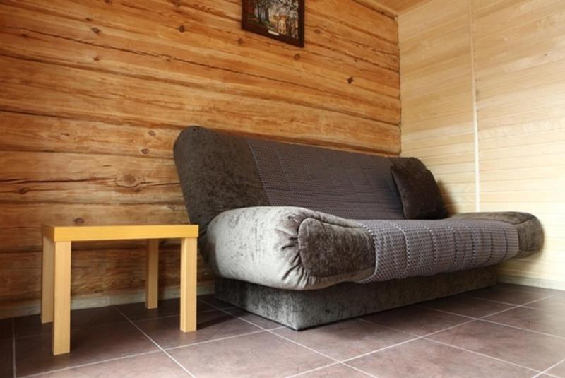 Double Room with Shared Bathroom image 2