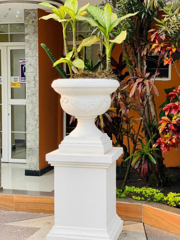 Capital Hôtel - image 10