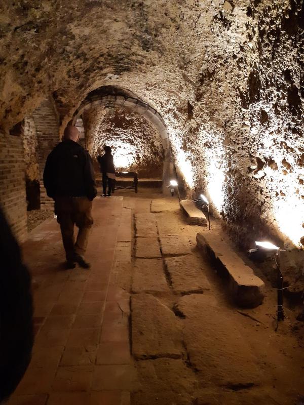 Studio Apartment image 4