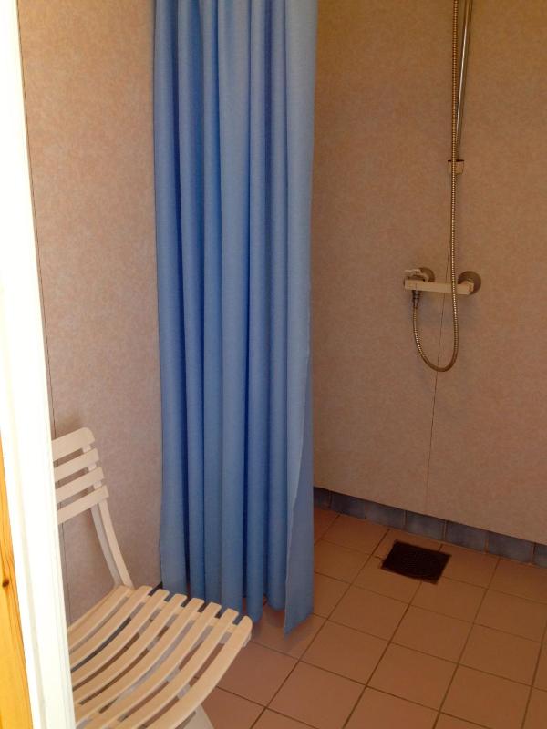 Cabin without Bathroom (4 Adults) image 4