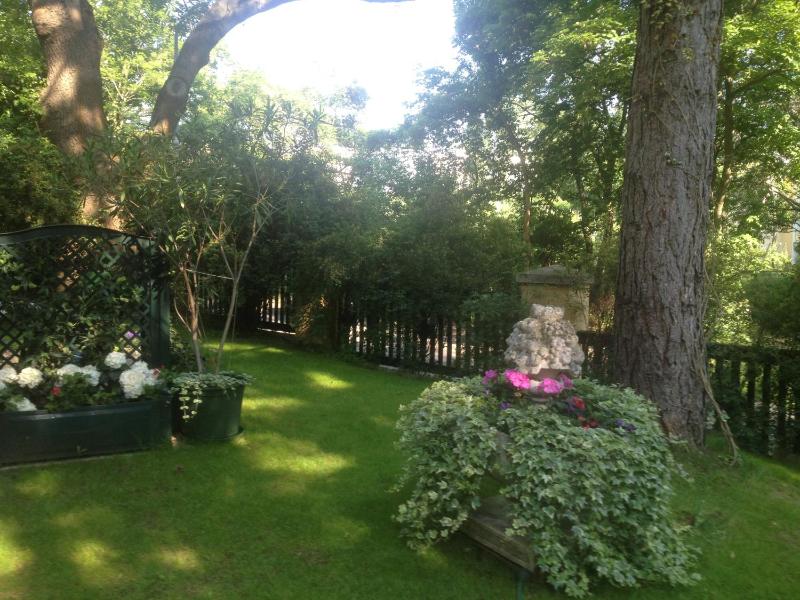 Exquisites Gartenapartment in eleganter Jugendstilvilla - image 5