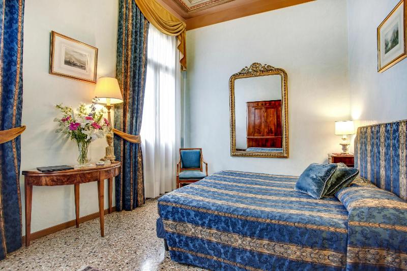Family Suite Two-Bedroom image 1