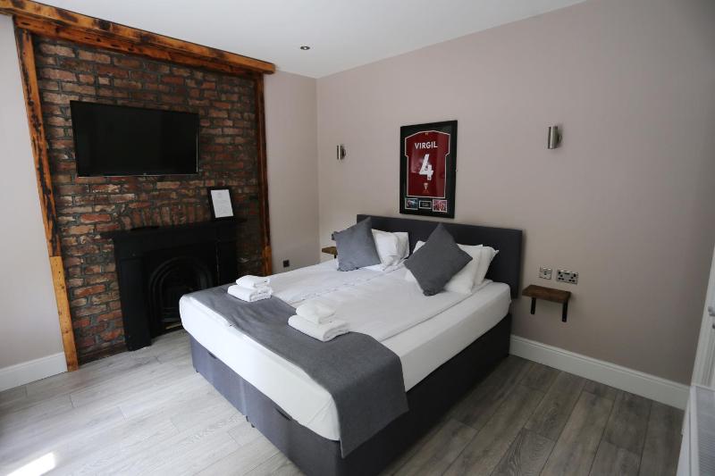 Double Room image 1