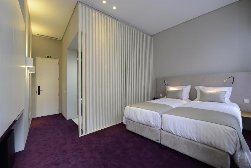 Superior Double or Twin Room image 1