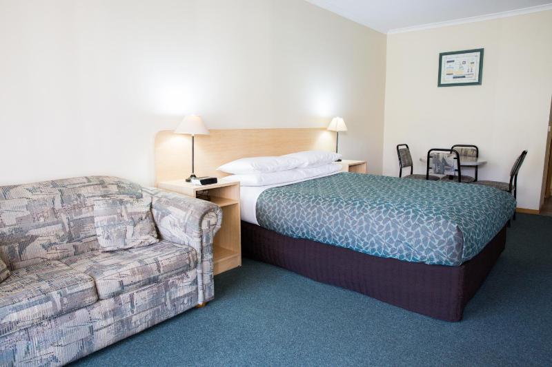 Arthur Phillip Motor Inn - image 8
