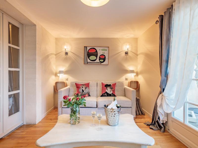 Deluxe Suite image 1
