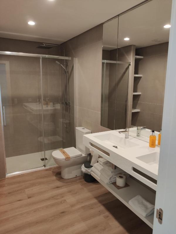 Quintuple Room image 3