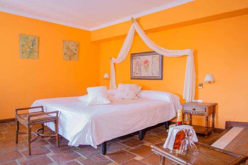 Suite image 3