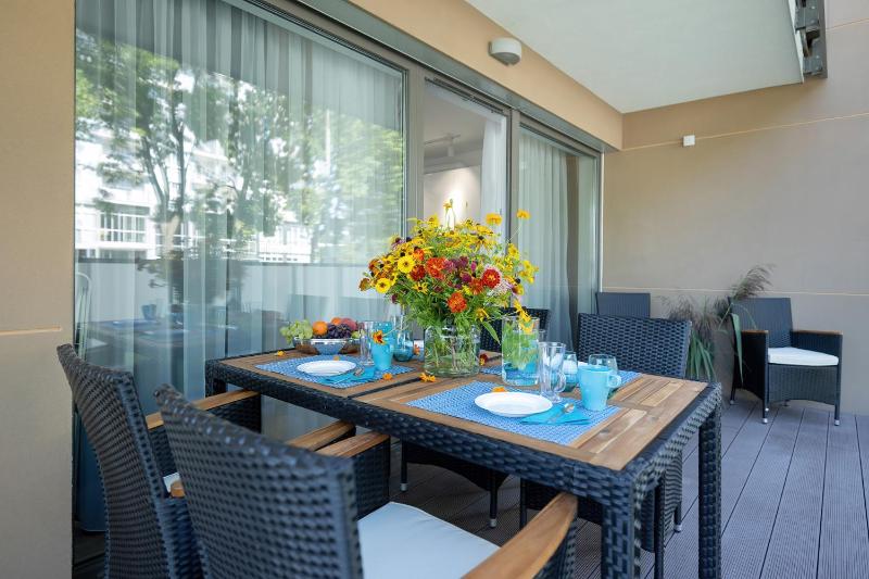 Baltini Premium Apartament Kasprowicza 20 A-B z basenem saunami i jacuzzi - image 12