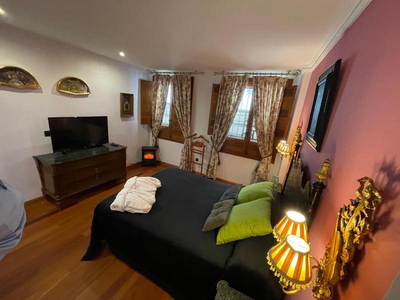 Deluxe Junior Suite image 4