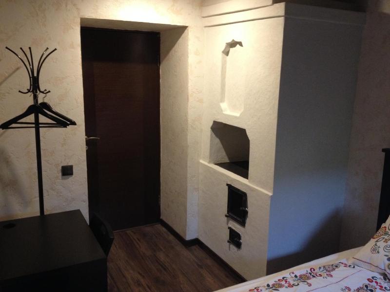 Double Room with Russian Stove image 2
