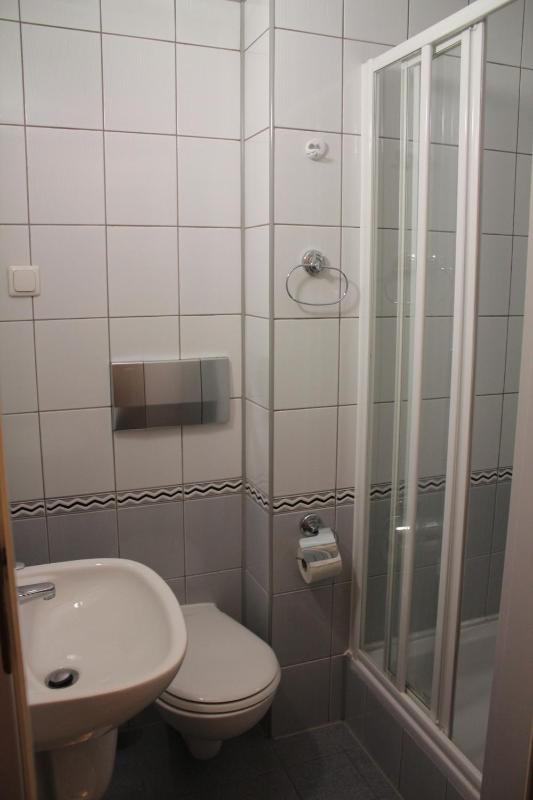 Single Room with Balcony image 4