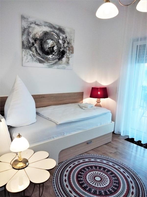 Deluxe Einzelzimmer mit und ohne Klimaanlage (Check-In max. 20h/08:00p.m.) image 2