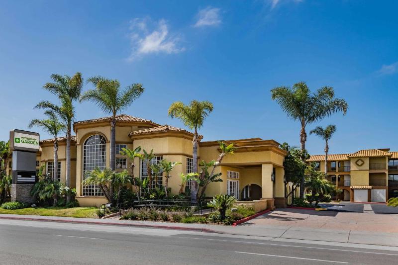 Wyndham Garden San Diego Near Seaworld - image 1
