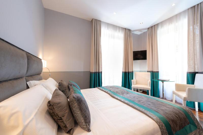 Comfort Double Room image 3