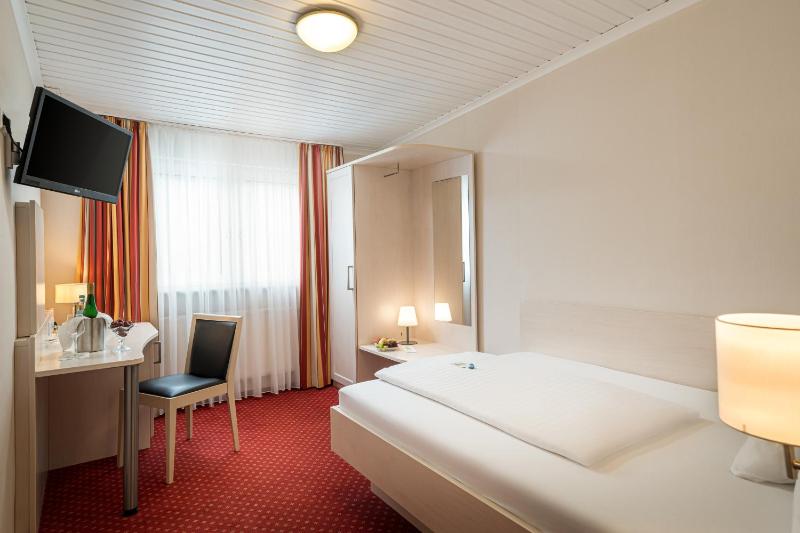 Comfort Single Room image 1