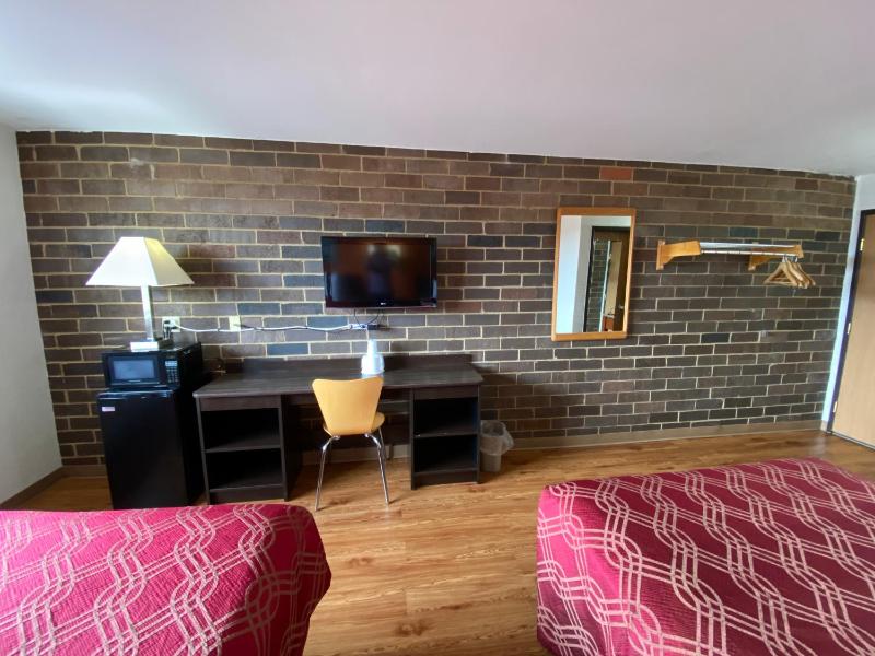 Deluxe Double Room image 3