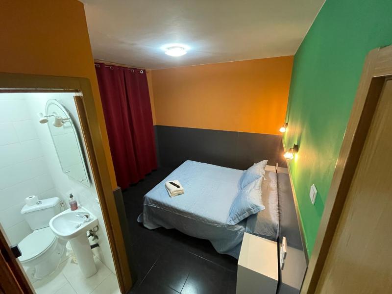 Premier Double Room with Private Bathroom image 3