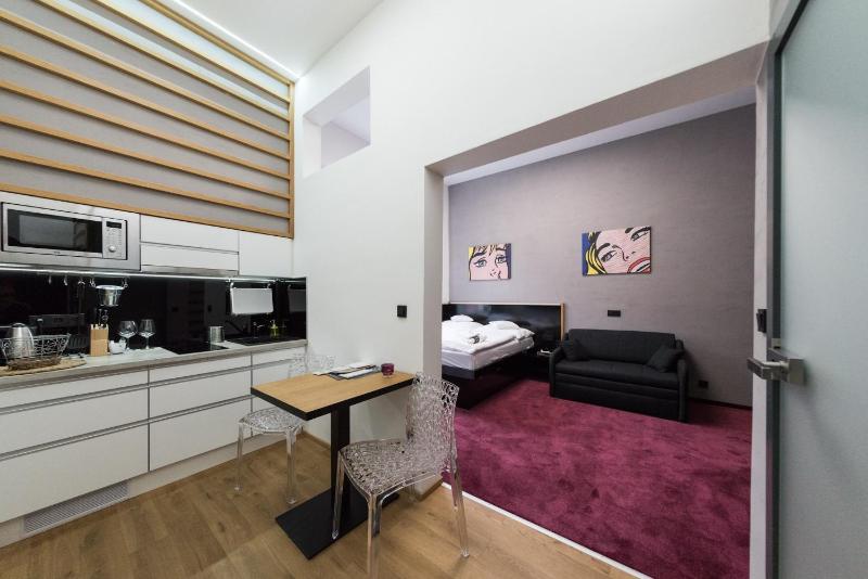 Standard Apartment image 4