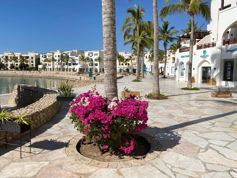 Hana Apartment Hawana Lagoons - image 2