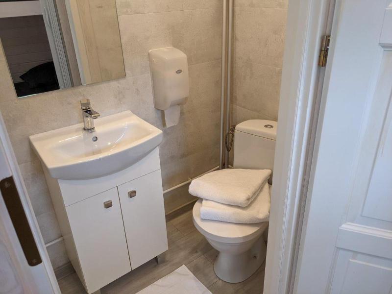 Bungalow image 2