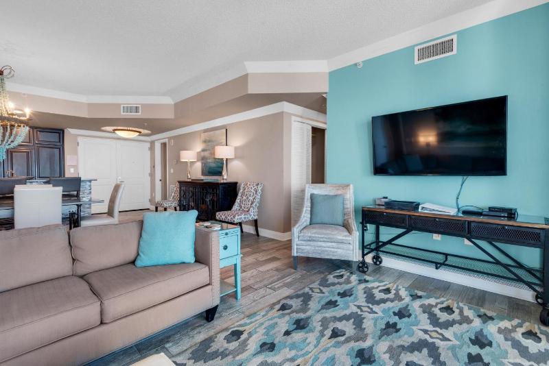 Portofino Tower 2 Unit 1008 - image 20