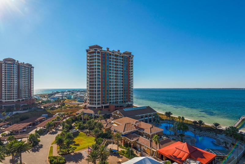 Portofino Tower 2 Unit 1008 - image 49