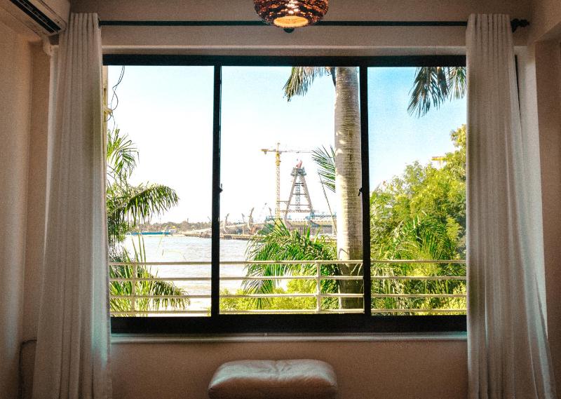 DSM Sea View Apartment - image 4