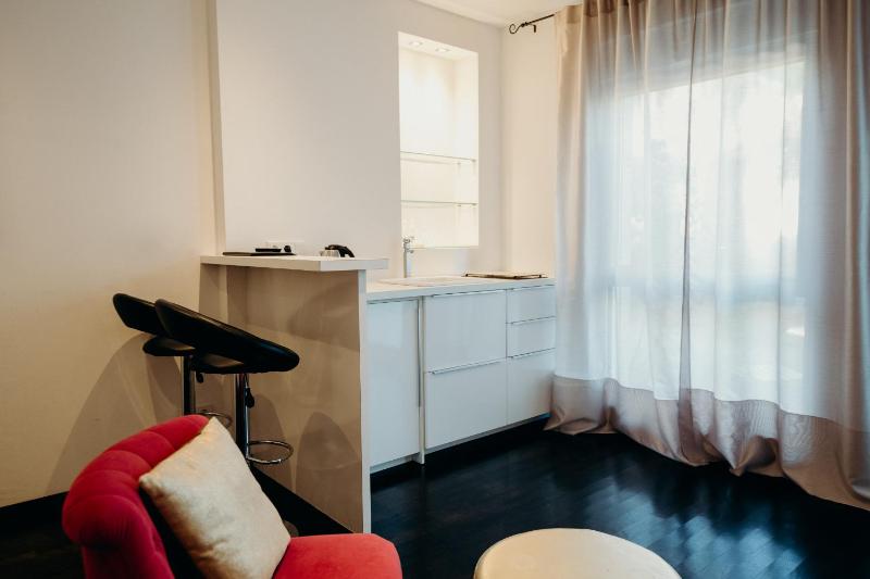 Superior Apartment image 3