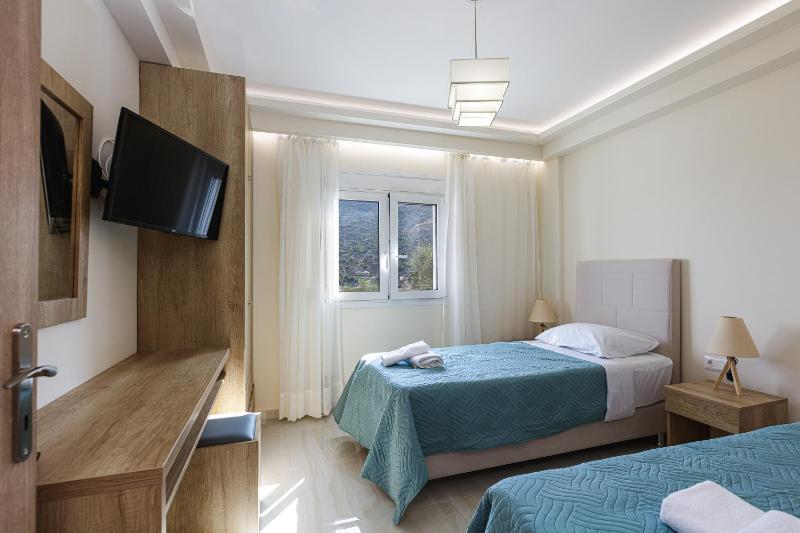 Family Villa Basilicata Gloria with Private Heated Pool BBQ & Kid's Play Area - image 13