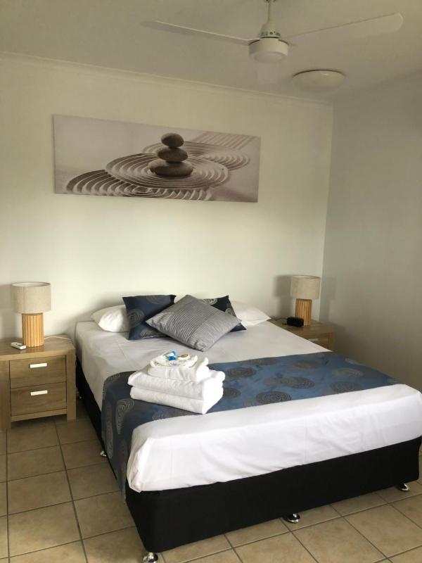 Coral Towers Holiday Suites - image 3
