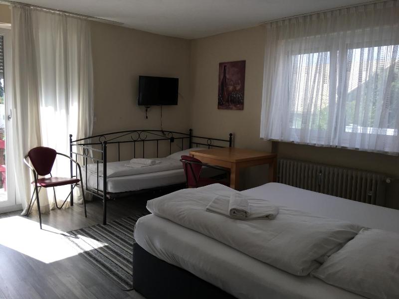 Double Room with Terrace image 2