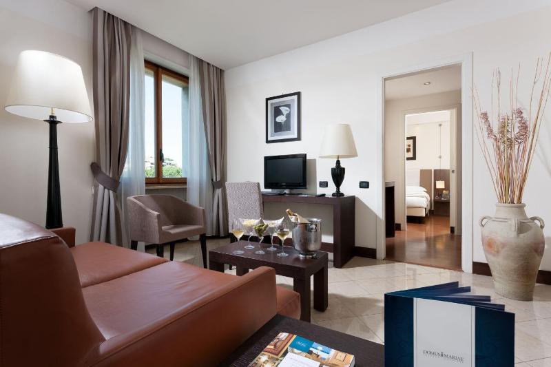 Family Junior Suite image 1