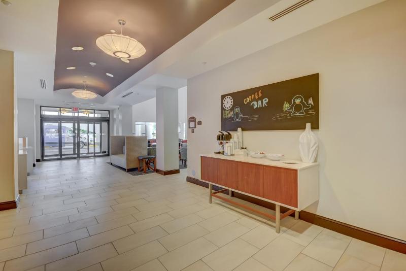 Holiday Inn Express Hotel & Suites Tampa-USF-Busch Gardens By IHG - image 19